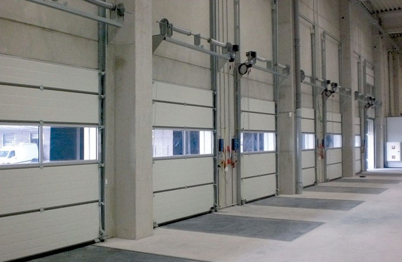 1760951857613997.jpg 工業(yè)提升門6.jpg