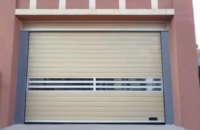 快速提升門選哪家？實力廠家考察指南