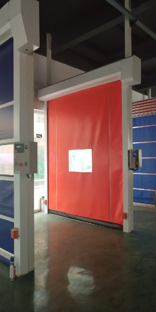 成都鋰電池工廠防爆快速門應(yīng)用案例